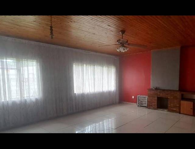 3 BEDROOM HOUSE FOR SALE IN VANDERBIJLPARK SW 1